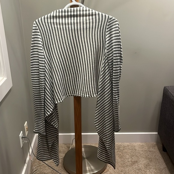 Jacob women’s striped knit open cardigan- size M - Picture 2 of 6